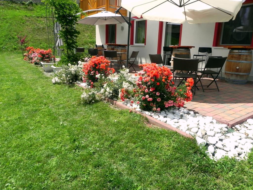 Sole Levante Мале Экстерьер фото